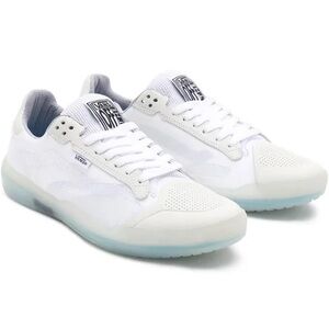 Vans Ultimate Waffle White and Grey Sneakers with Translucent Sole Women’s 8.5